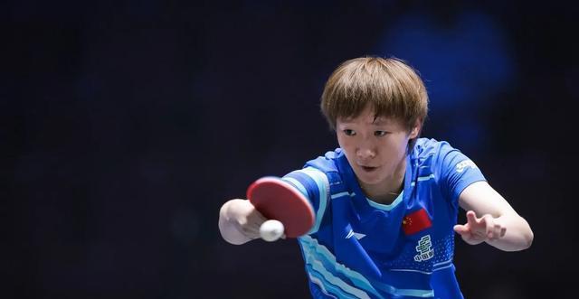 强中的, 迪来说