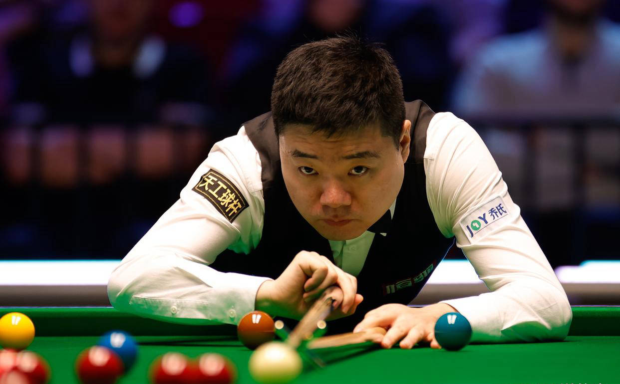 墨菲犯规后 墨菲犯规后