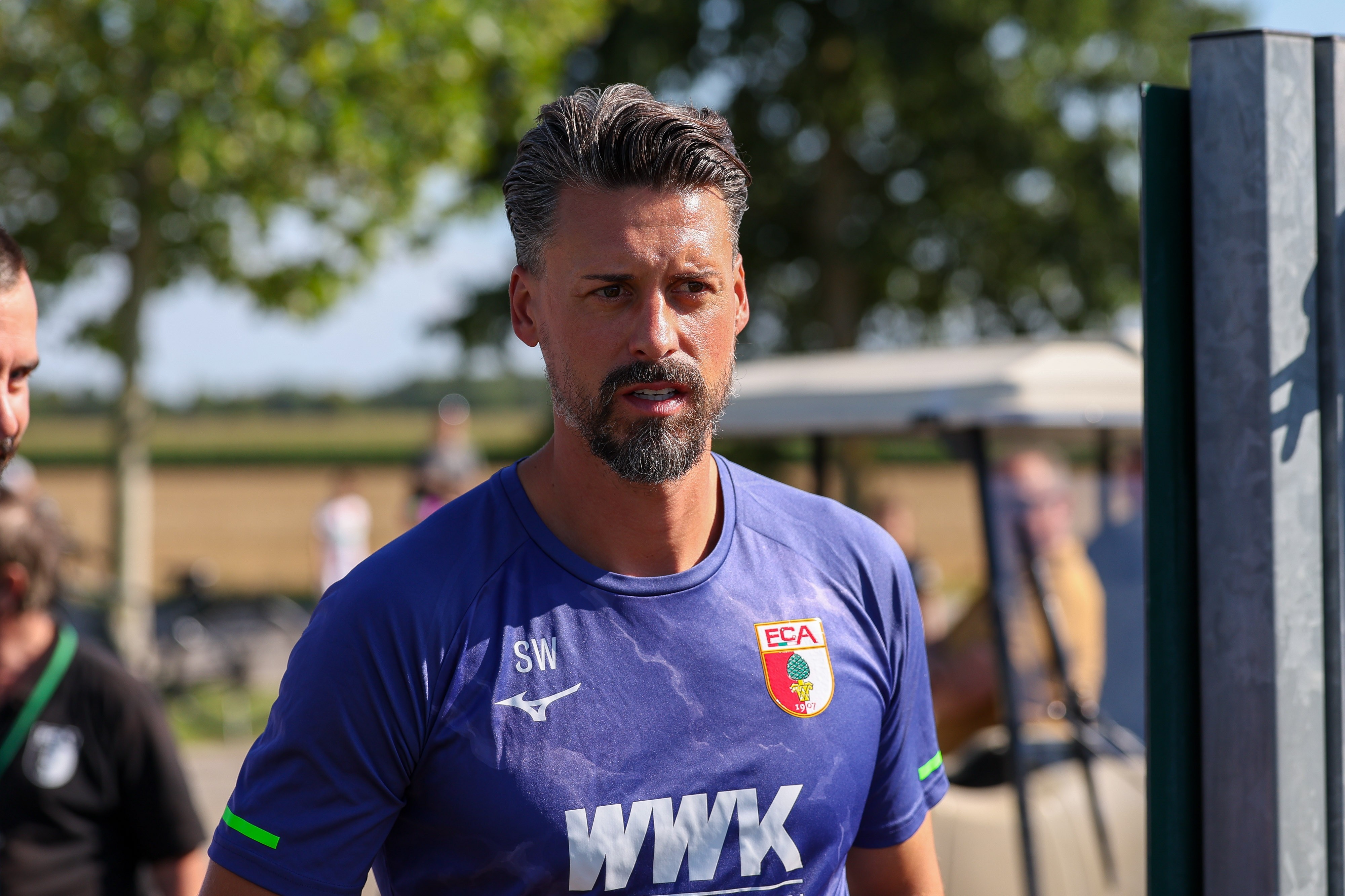 以及他是否, 在作为教练 以及他是否, 在作为教练